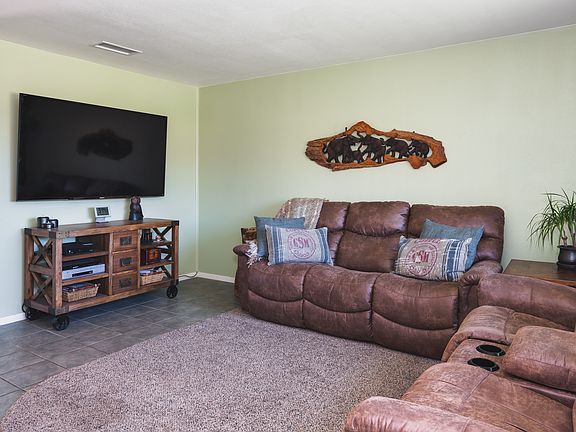 5th image of 2287 Shady Hills Dr