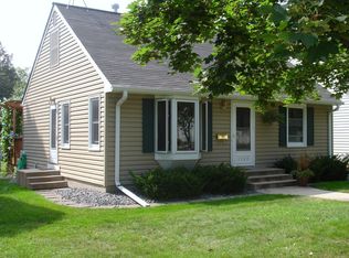3727 26 1/2 Ave N, Robbinsdale, MN 55422