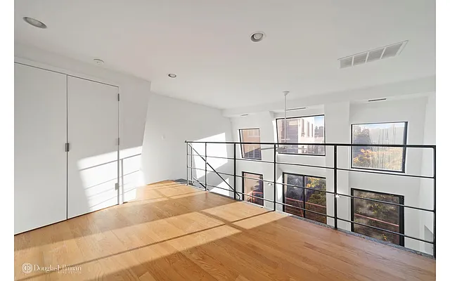 Rented by Douglas Elliman | media 24