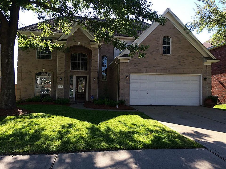 1st image of 23210 Willow Canyon Dr