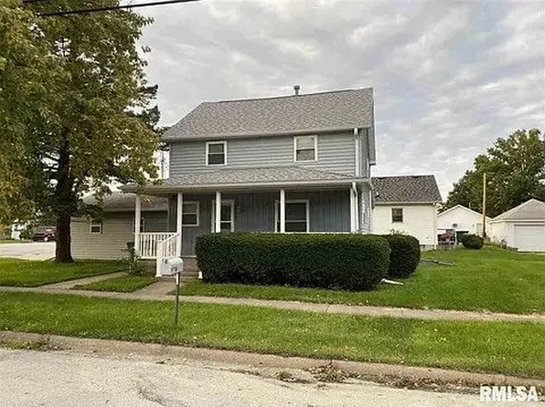 165 E Penn Ave, Roseville, IL 61473