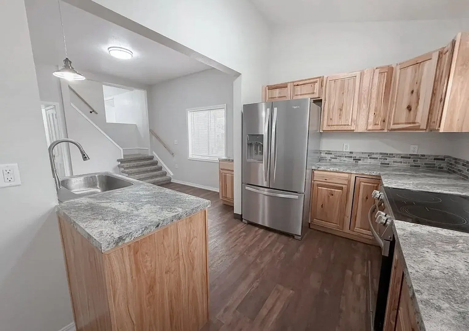 Charming 3BR House in Wessington Springs — Photo 4