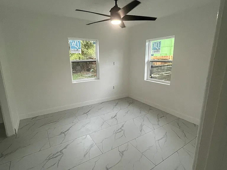 1010 Timor Ave — Photo 3