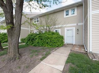 6 Lansdown St, Wichita, KS 67220