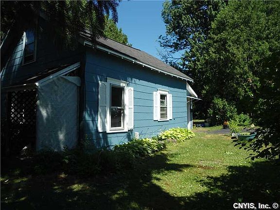4th image of 323 Melrose Dr