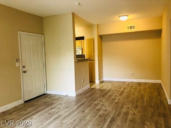 4th image of 8000 W Badura Ave #1060