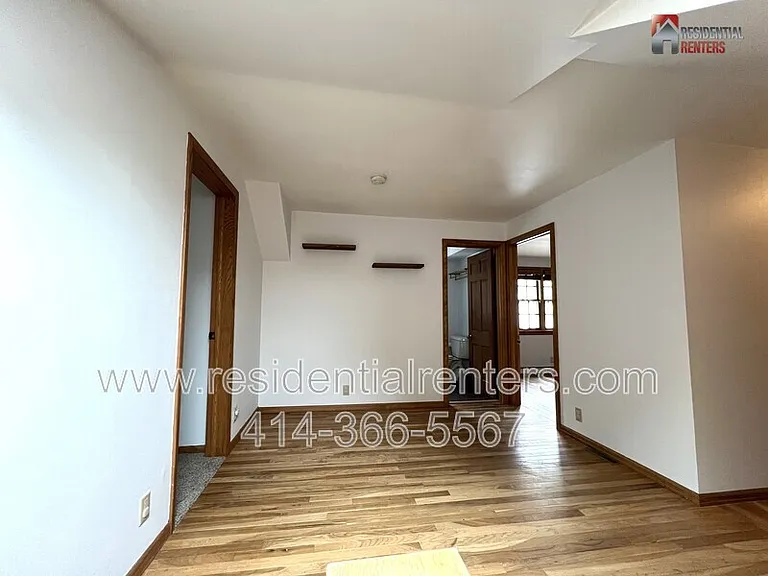 4929 N Hollywood Ave — Photo 8
