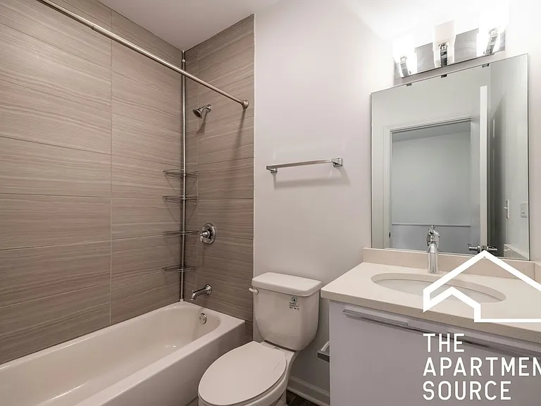 2700 W North Ave #303 — Photo 15