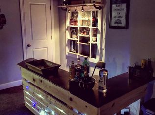 565 Allen St, Ferndale, MI 48220