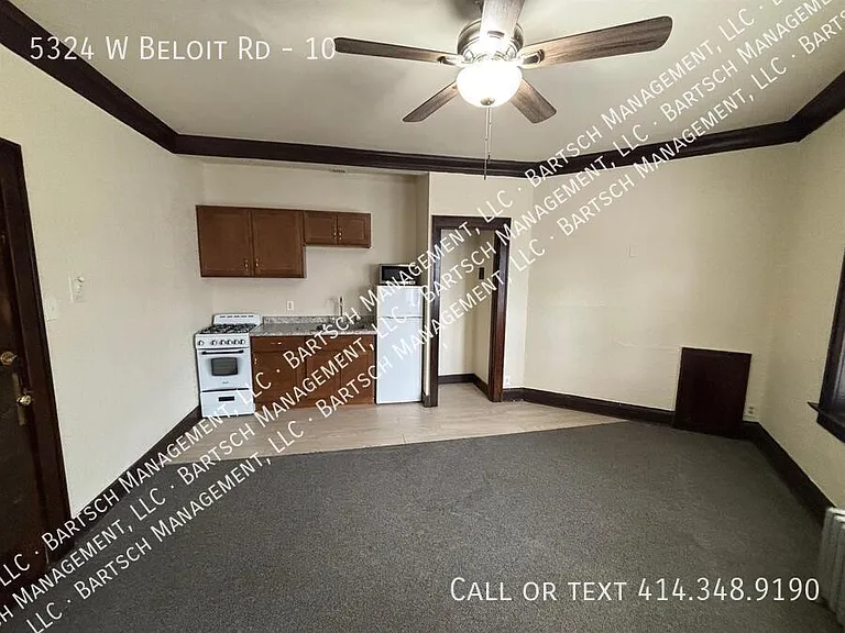 5324 W Beloit Rd #10 — Photo 5