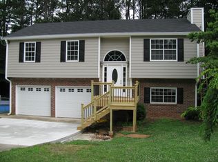 1061 Coker Cir NW, Marietta, GA 30144