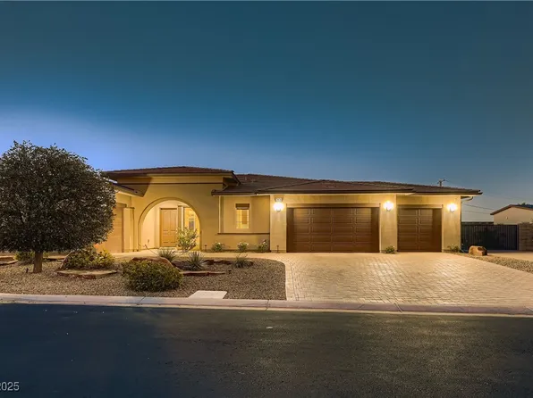 7876 Wheeler Creek Ct, Las Vegas, NV 89113