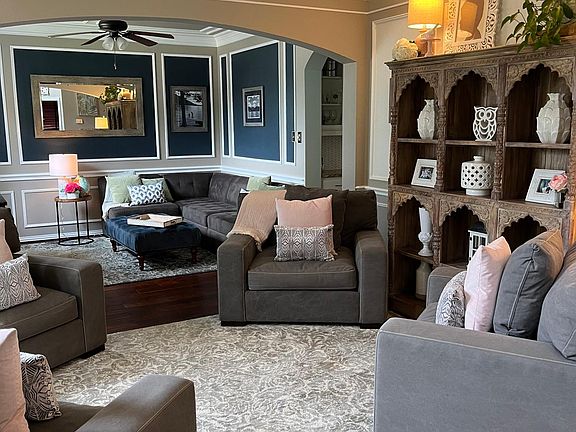 5th image of 2283 Fox Crossing Ln