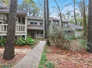 28 Sawmill Grove Ln, Spring, TX 77380