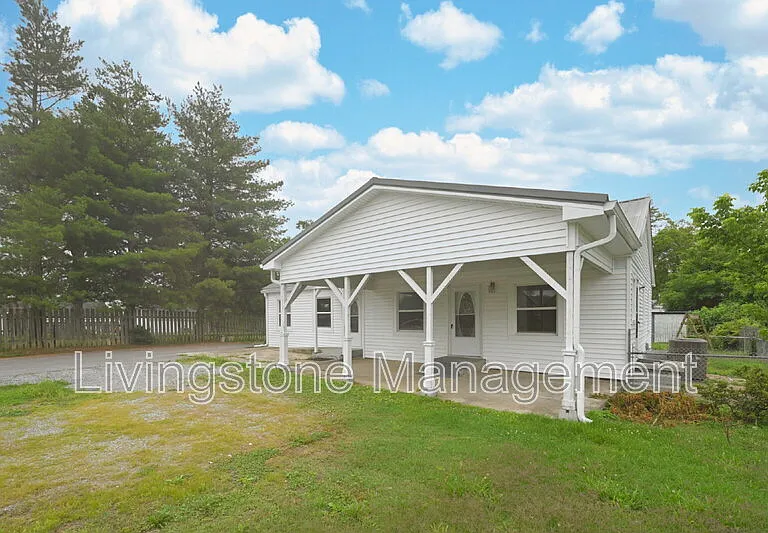 872 W Albert Gallatin Ave — Photo 37