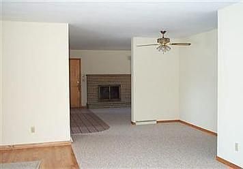 5th image of 2475 Belair Dr