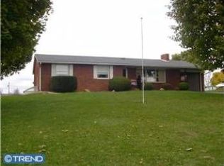 1551 Lakeside Drve, Pennsburg, PA 18073