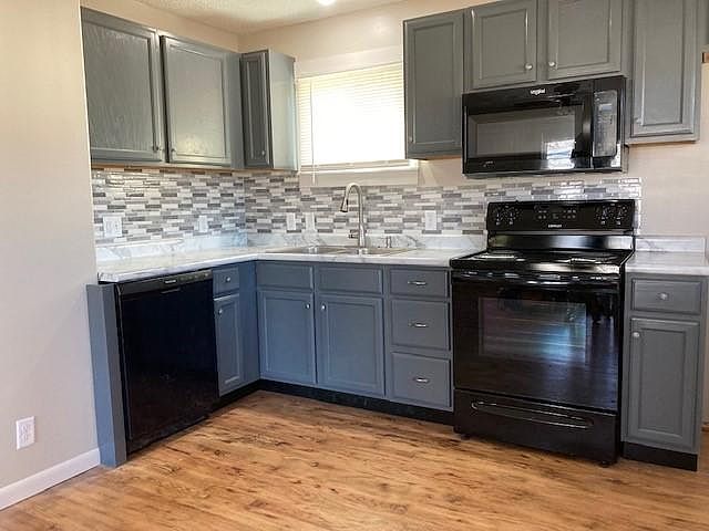 1st image of 400 S Connecticut Ave