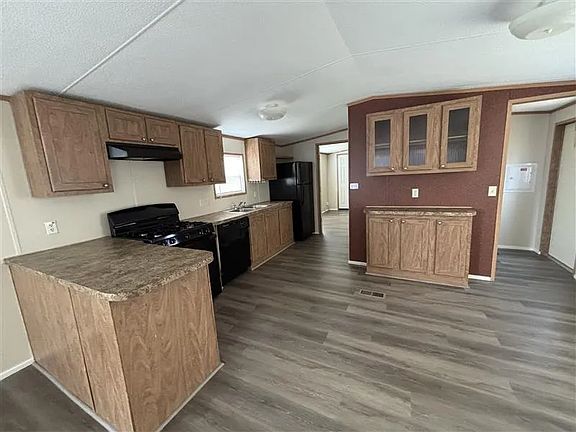 3rd image of 1010 Reservation Rd #A23