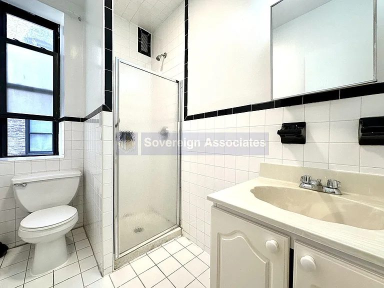 209 W 108th St #7 — Photo 11