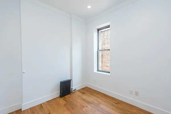 Rented by Nooklyn NYC LLC | media 35