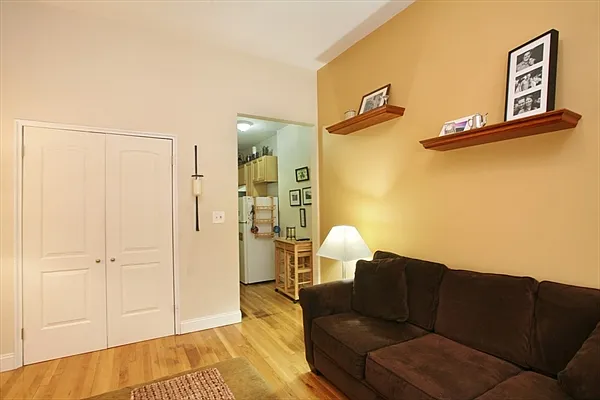 Sold by Citi Habitats | media 7