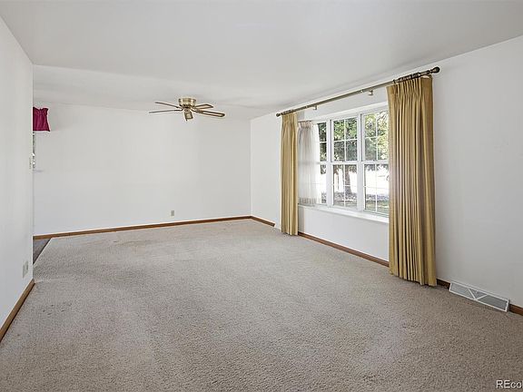 4th image of 1530 S Estes Street