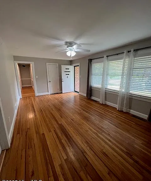 102 W Berkshire Rd — Photo 4