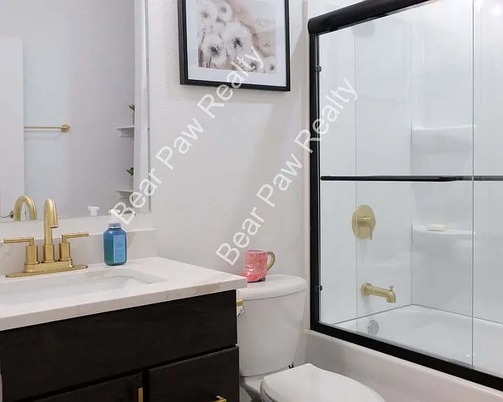3523 Red Feather Trl — Photo 16