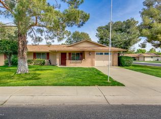 15601 N Lakeforest Dr, Sun City, AZ 85351