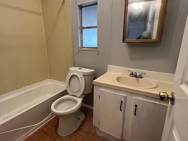 9100 Puritan Way — Photo 7