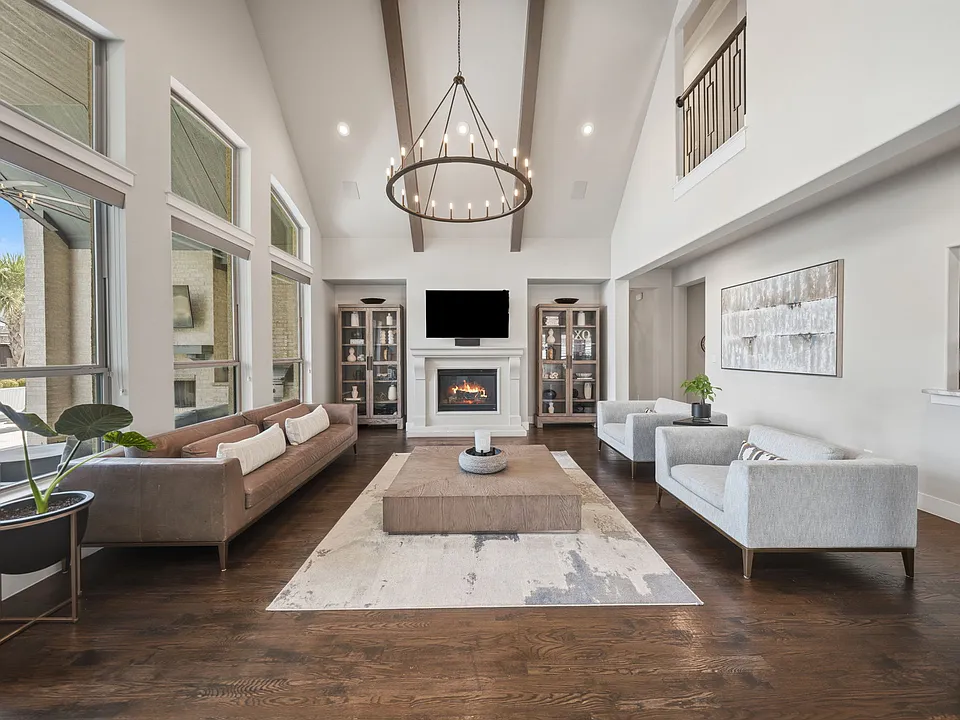 1410 Devonshire Dr