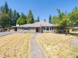 630 SW Parkside Dr, Mill City, OR 97360