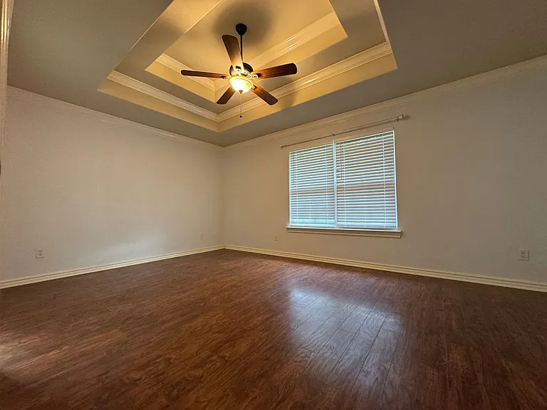 3905 W Amour Dr — Photo 17