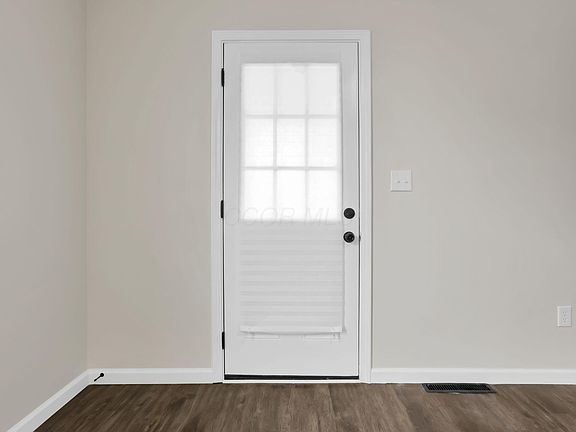 5th image of 184-186 E Morrill Ave