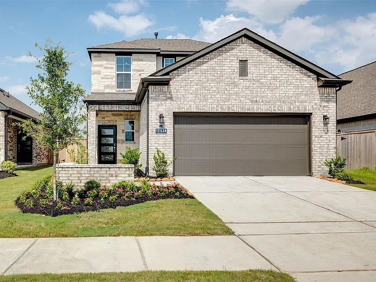 12534 Nueces River Dr — Photo 2