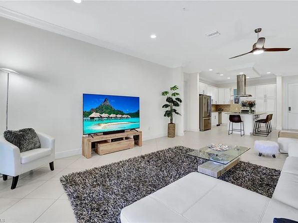 21450 Strada Nuova Cir APT 305