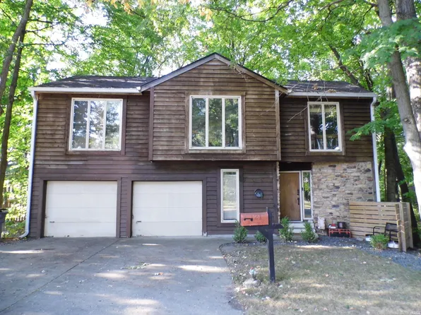 121 E Navajo St, West Lafayette, IN 47906