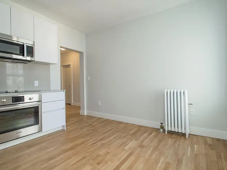 35 South St #4 — Photo 12