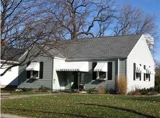 225 S Enterprise St, Bowling Green, OH 43402
