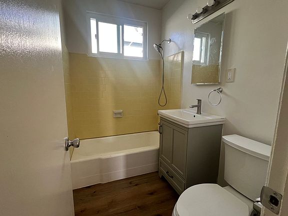 2nd image of 2204 Mathews Ave #C