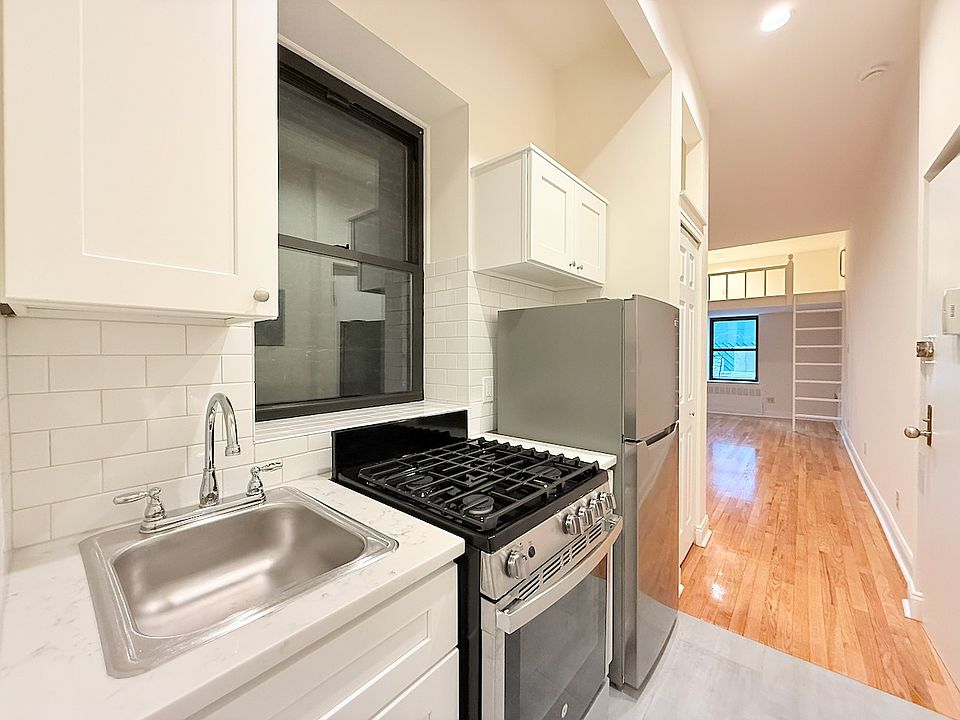 1st image of 316 E 34th St APT 1A