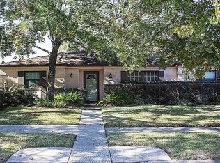 10214 Bob White Dr, Houston, TX 77096