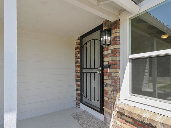 5th image of 1212 Florette Ave