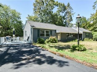 139 Wesley Ave, Westbrook, CT 06498