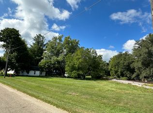 107 S Fuller St, Kenney, IL