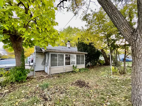 1244 E Juliah Ave, Flint, MI 48505