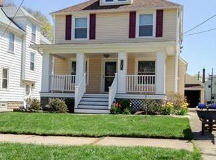 1343 Edwards Ave, Lakewood, OH 44107