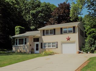 560 47th Ave, Kenosha, WI 53144