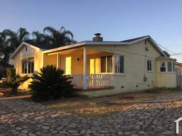 702 Palm Ave, Beaumont, CA 92223
